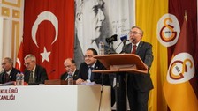 Galatasaray'da divan kurulu başkanlığına yeniden Aykutalp Derkan seçildi
