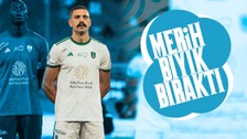 Milli yıldız Merih Demiral bıyık bıraktı! Yeni tarzı gündem oldu