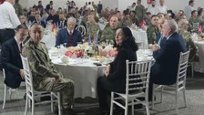 Kosova Cumhurbaşkanı Osmani, Mehmetçik ile iftar yemeğinde bir araya geldi