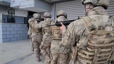 Son Dakika! Mahzen-21: Göçmen kaçakçılığı yapan 'Alevler' suç örgütü çökertildi
