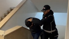 Son Dakika: İnterpol kırmızı bülteniyle aranan 2 suç örgütü lideri İstanbul’da yakalandı