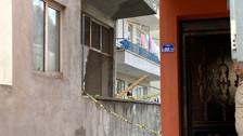 Kocaeli'de üzerine duvar yıkılan çocuk yaşamını yitirdi