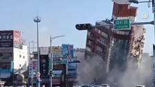 Tayvan'da son 25 yılın en büyük depremi! Çok sayıda bina yıkıldı, tsunami uyarısı yapıldı