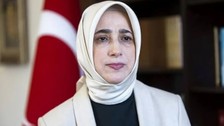 Özlem Zengin görevden alındı mı? AK Parti'den açıklama geldi