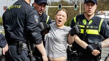 İklim aktivisti Thunberg, Hollanda'daki protestolarda 2 kere gözaltına alındı
