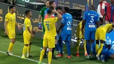 Ronaldo hakeme yumruk kaldırdı! Kırmızı kart sonrası çıldırdı