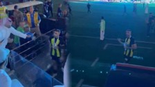 Suudi Arabistan Süper Kupa finalinde Abdürrezzak Hamdallah taraftar tarafından kırbaçlandı