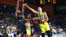 Basketbol FIBA Kadınlar Avrupa Ligi finalinde rakibini 106-73 mağlup eden Fenerbahçe şampiyon oldu