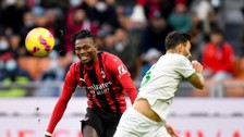 Milan, 6 golün olduğu maçta Sassuolo ile berabere kaldı