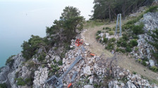 Antalya'da gerçekleşen teleferik kazasının ardından oluşan enkaz görüntülendi