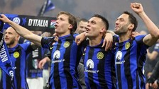 Inter şampiyon oldu! Hakan Çalhanoğlu ilki yaşadı