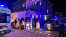 Adıyaman Altınşehir Polis Karakolu'nda bir polis, meslektaşlarına ateş açtı