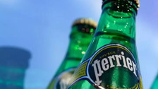 İsviçreli Nestle'nin ürettiği 2 milyon Perrier marka maden suyu şişesinde dışkı örneğine rastlandı!