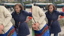 Kadıköy’de sokakta yürüyen baba ile kızına sözlü taciz