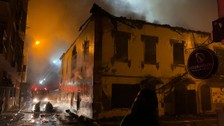 Hatay'da tarihi bina, yangın sonrasında küle döndü