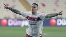 Sivasspor'un yıldızı Rey Manaj'ın talipleri artıyor