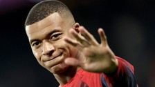 Kylian Mbappe Paris Saint-Germain'den ayrıldığını resmen açıkladı