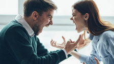 Rüyada Eşine Kızmak Ne Anlama Gelir? Neye Delalet Eder?
