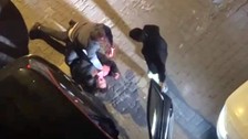 İstanbul'da eski kocasını sokak ortasında bıçakla yaraladı