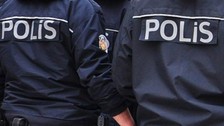 Tuvalette bir kadının fotoğrafını çektiği iddia edilen polis görevden uzaklaştırıldı