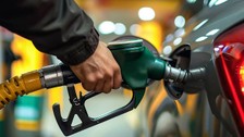 Motorine ne kadar zam geldi, benzin kaç lira oldu? İşte 25 Haziran 2024 güncel benzin, motorin ve LGP akaryakıt fiyatları