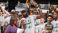 Boston Celtics Indiana Pacers'ı süpürdü NBA finaline çıktı