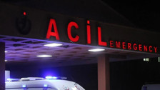 Malatya'da bir genç tartışma yaşadığı annesi ve kardeşini bıçakladı