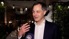 Fransa'nın ardından Belçika Başbakanı da istifa etti