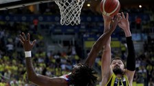 Anadolu Efes'i mağlup eden Fenerbahçe, basketbolda şampiyon oldu