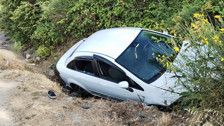 Kastamonu'da çeşmeden su alırken, otomobilin çarptığı vatandaşlar yaralandı