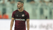 Fenerbahçe sezonun ilk transferini yaptı! İlk imza Levent Mercan'dan