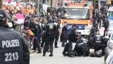 EURO 2024'te gergin anlar: Alman polisi bir kişiyi vurdu