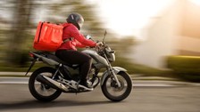 Bahşiş ve motokurye gelirlerine yeni vergi getirilmeyecek, KDV muafiyeti uygulanacak