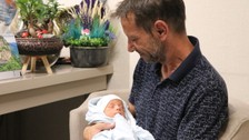 Doktorlar ‘çocuğun olmaz’ dedi; 27 yıl sonra baba oldu