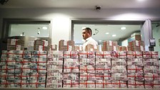Gelecek zam aşağı yukarı belli! Temmuzdan sonra memur ve emekli ne kadar maaş alacak?