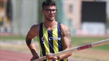 Avrupa üçüncüsü milli atlet Ersu Şaşma olimpiyatlara odaklandı