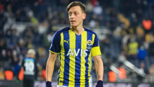 Geçtiğimiz yıl futbolu bırakan Mesut Özil'in son hali şaşkınlığa neden oldu