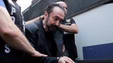 Adnan Oktar'ın avukatından sosyal medya hesapları için erişim engeli talebi