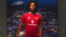 Manchester United, forvet oyuncusu Joshua Zirkzee'yi kadrosuna kattı
