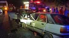 Isparta'da iki otomobil kafa kafaya çarpıştı: 3 ölü, 10 yaralı