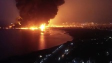İsrail, Yemen'de petrol arıtma tesisini vurdu