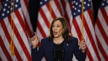 ABD'de son seçim anketi: Bıden'ın Yardımcısı Kamala Harris, Trump'ın önünde