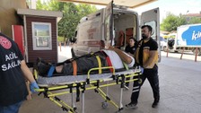 Kendi kendine harekete geçen otobüs, şoförlere çarptı: 2 yaralı