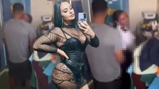 Londra'da erkek mahkumla birlikte olan İngiliz gardiyana müebbet hapis şoku