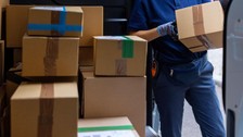 Ticaret Bakanlığı'ndan iade kargo bedeli kararı: Resmi Gazete'de yayımlandı