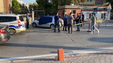 Otomobilde öldürdüğü eşinin cenazesiyle karakola teslim oldu