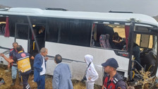 Sivas'ta midibüsün devrildiği kazada 29 kişi yaralandı