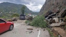 Ordu'da heyelan: Kara yolu ulaşıma kapandı