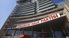 CHP'de tüzük komisyonu toplantısı: Genel başkanlarla görüştü