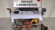 Konya'da kaçak kazı yapan 10 zanlı yakalandı